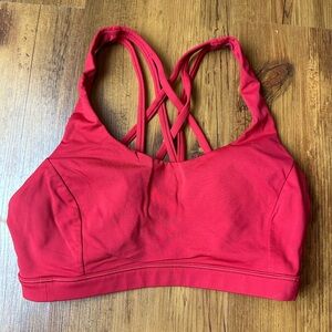 Lululemon Red Women's Strappy Sports Bra size small (6)